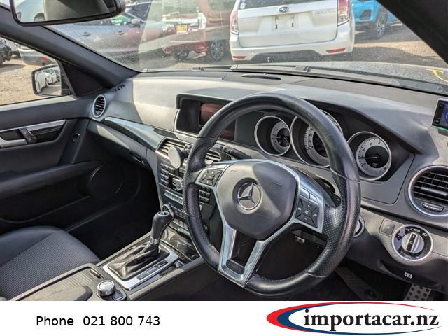 Vehicle Pic 3200033